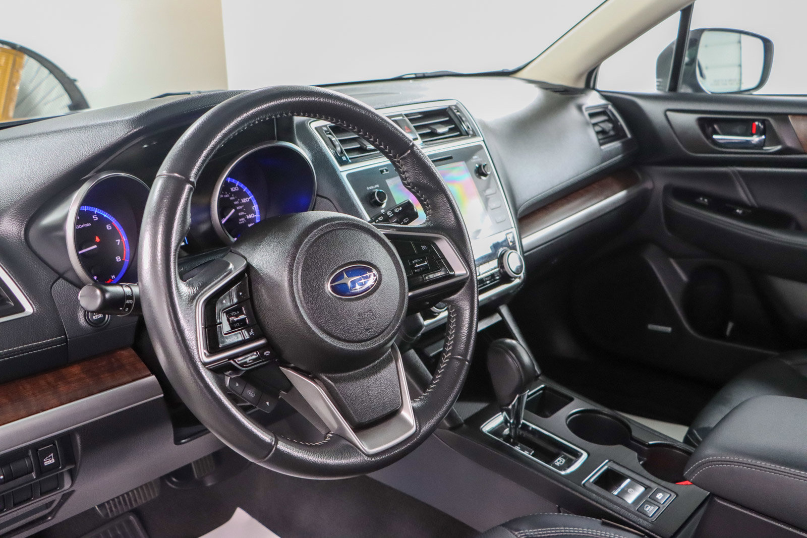 Used 2018 Subaru Outback 2.5i Limited w/ Popular Package #2 image 23