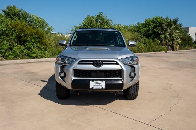 Certified 2022 Toyota 4Runner TRD Off-Road Premium AWD/4WD image 2