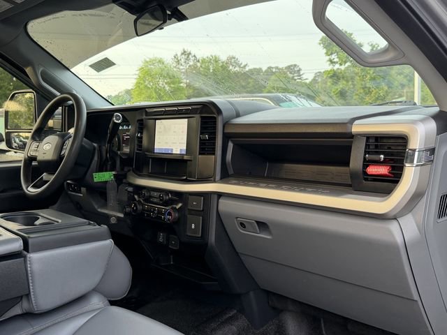 Used 2024 Ford F250 XL image 14