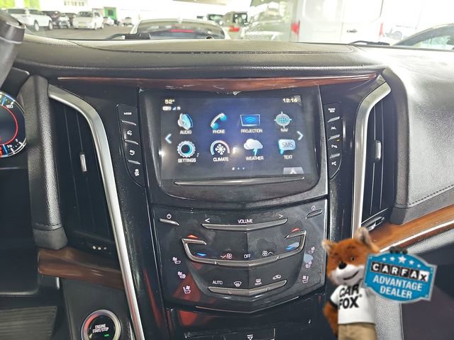 Used 2019 Cadillac Escalade Luxury image 7