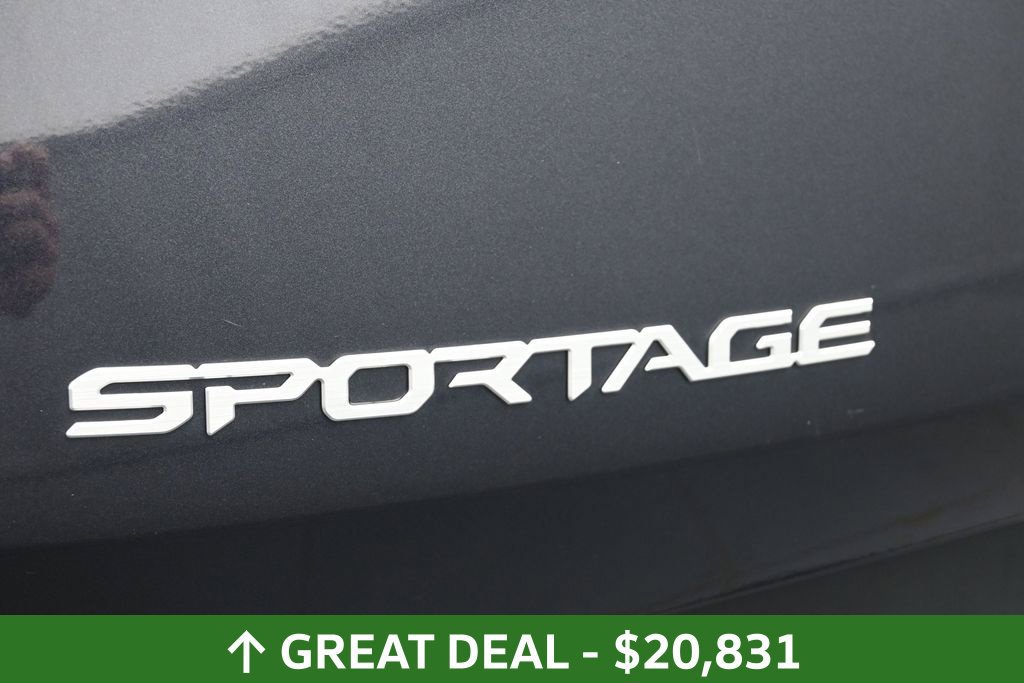 Used 2026 Kia Sportage LX FWD image 17