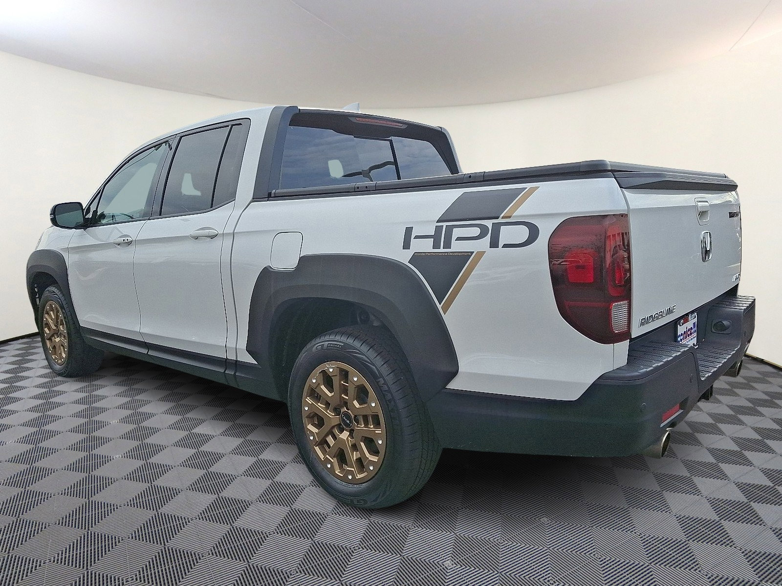 Used 2021 Honda Ridgeline Black Edition image 4