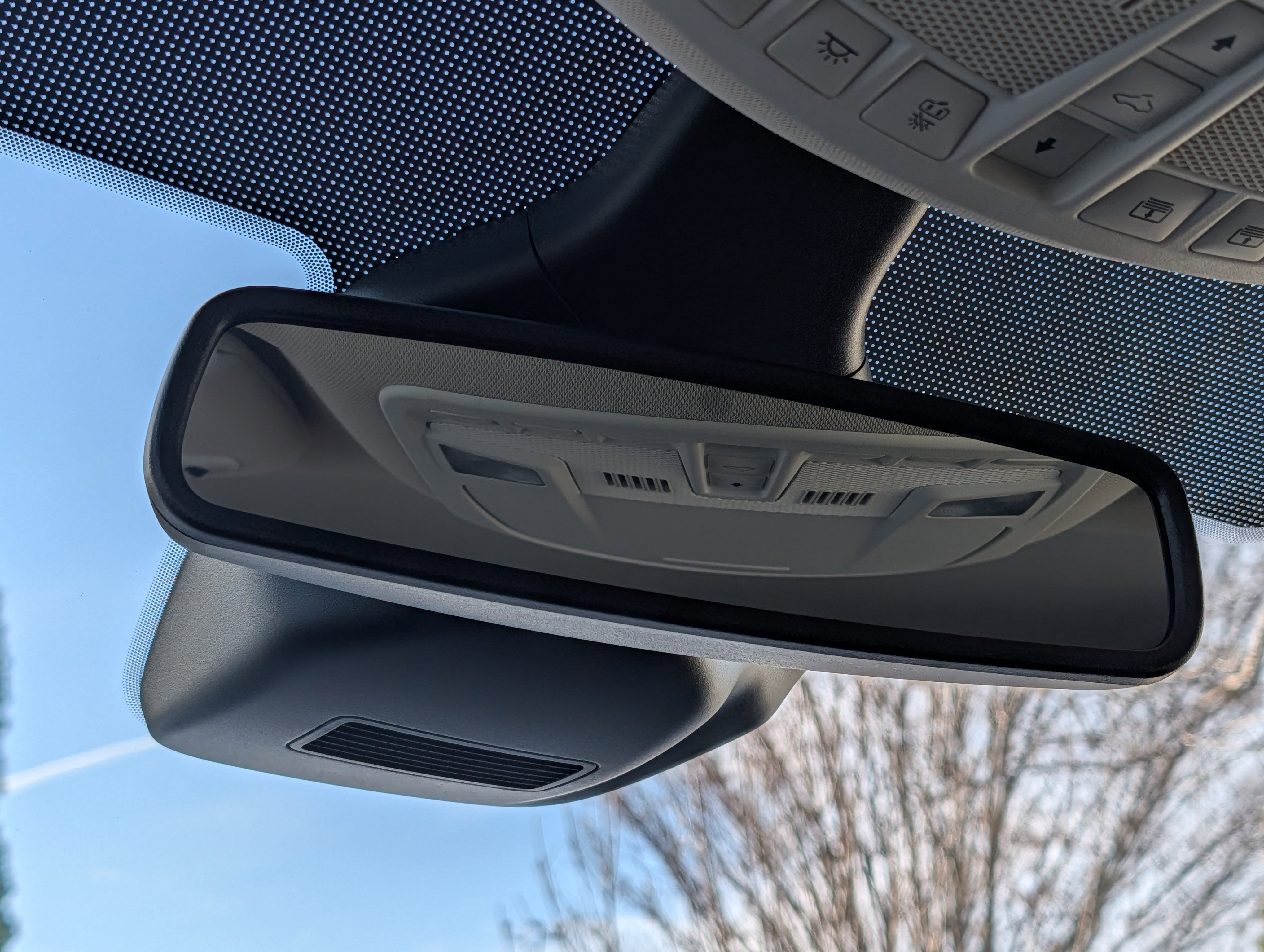 Used 2021 Ford Edge Titanium image 22