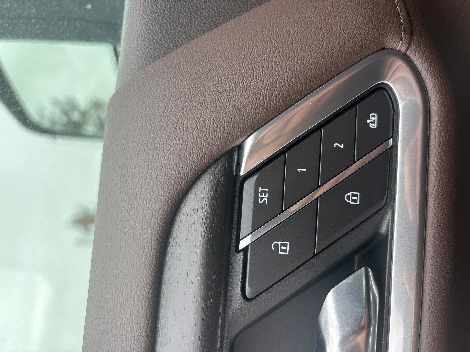 New 2026 GMC Sierra 3500 Denali w/ Technology Package image 15