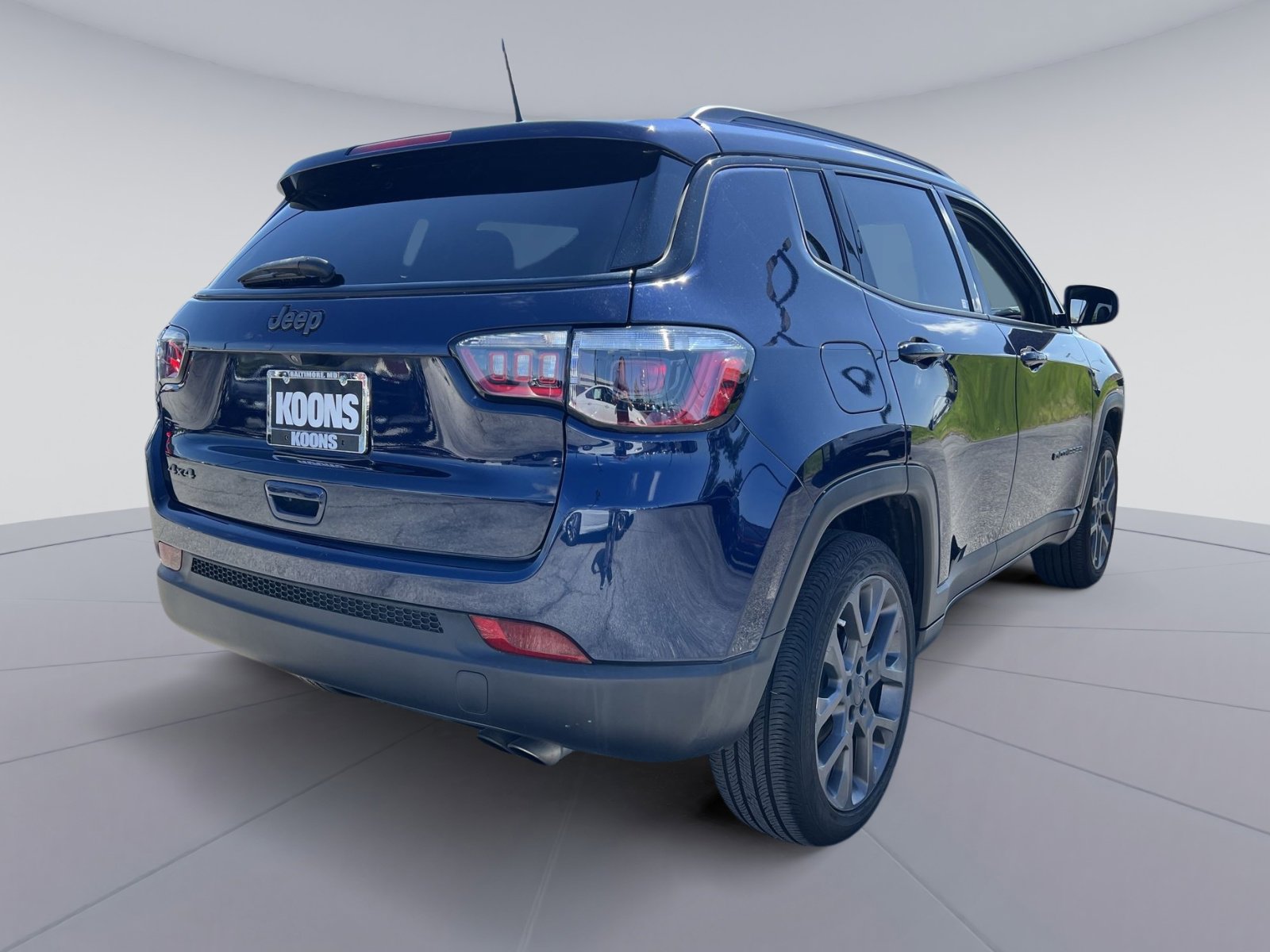 Used 2021 Jeep Compass 80th Special Edition AWD/4WD image 16