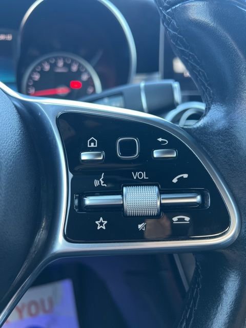 Used 2021 Mercedes-Benz GLC 300 4MATIC image 12