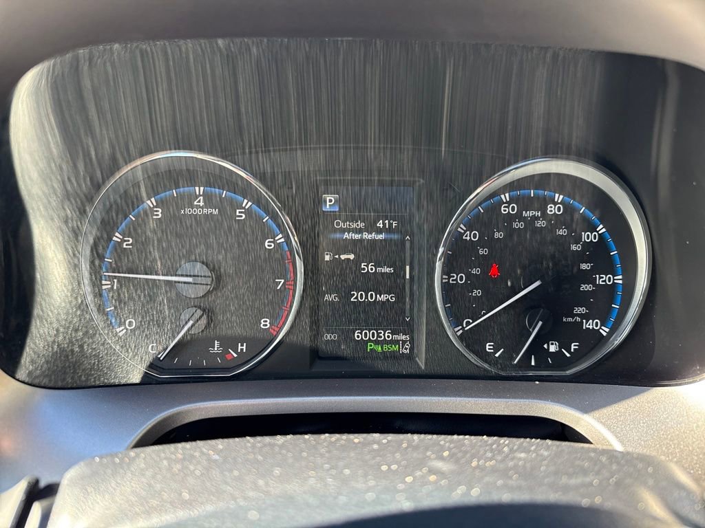 Used 2016 Toyota RAV4 Limited image 14