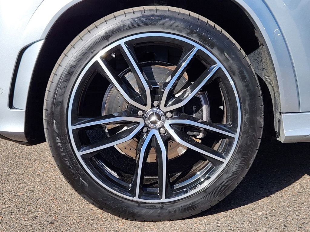 Used 2022 Mercedes-Benz GLS 450 4MATIC image 10
