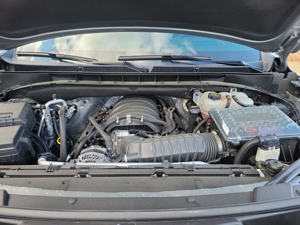 Used 2025 GMC Yukon AT4 Ultimate image 16