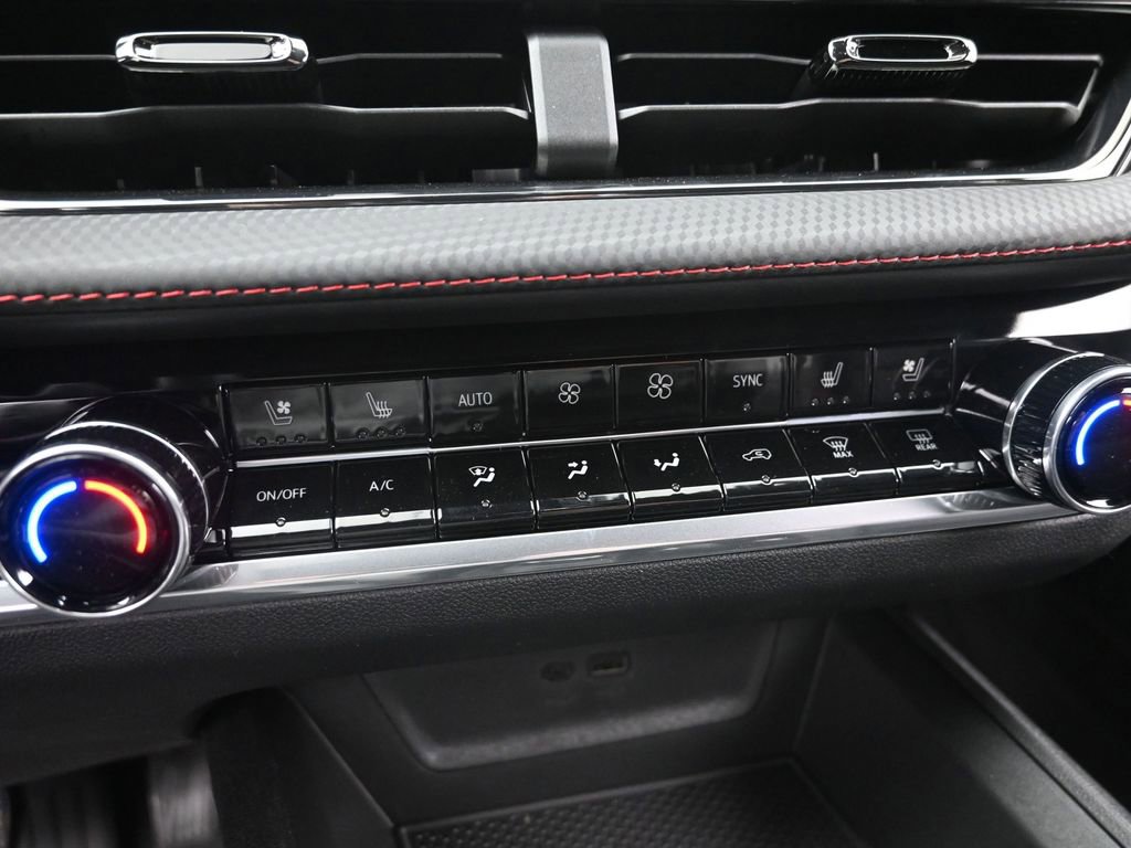 New 2026 Chevrolet Equinox RS w/ Convenience Package III image 17