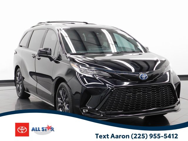 Used 2025 Toyota Sienna XSE