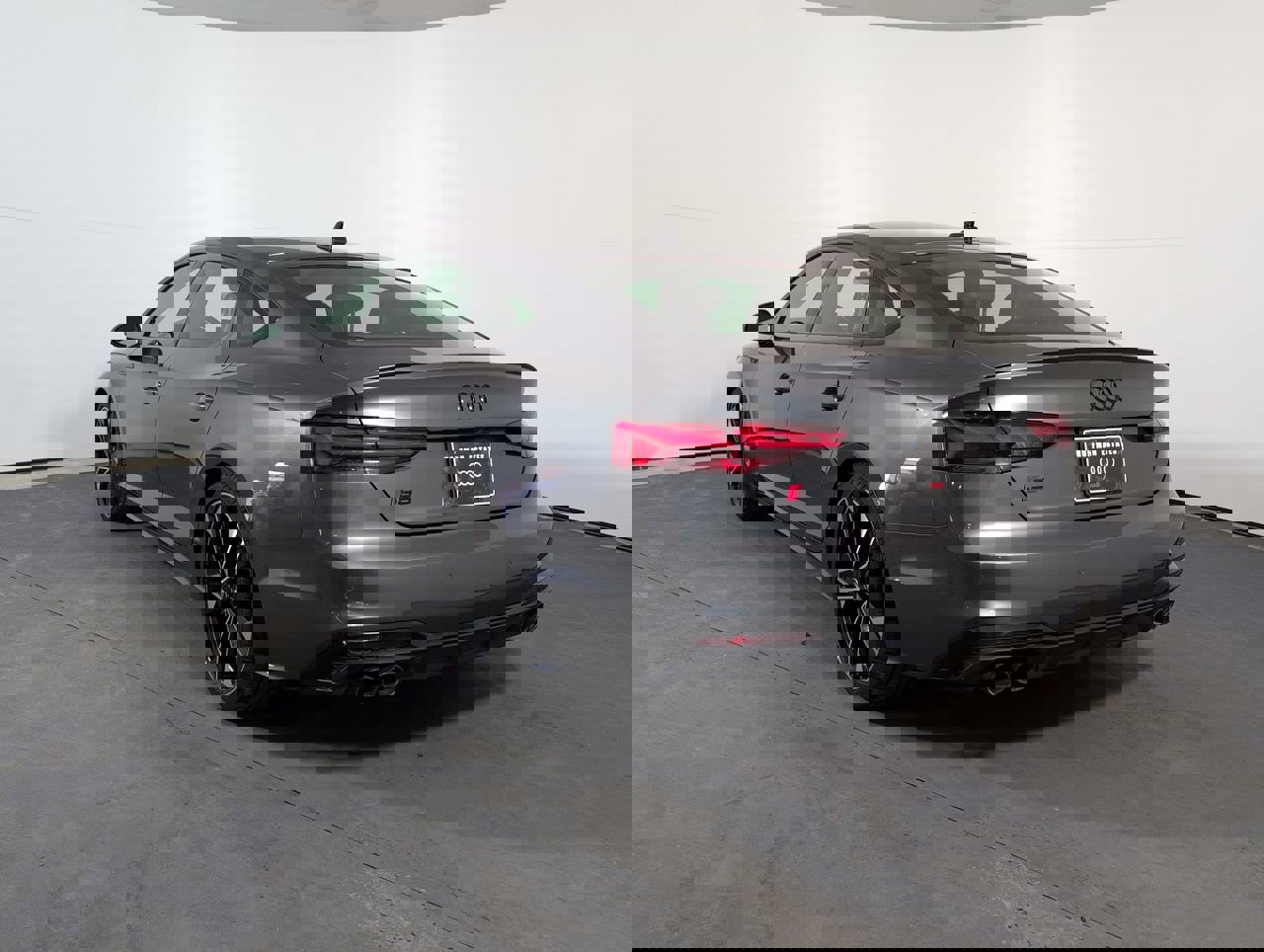 Used 2023 Audi S5 Premium Plus w/ Premium Plus Package image 32