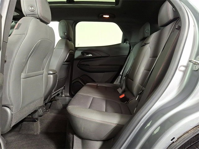 Used 2023 Chevrolet TrailBlazer RS w/ Sun and Liftgate Package image 13