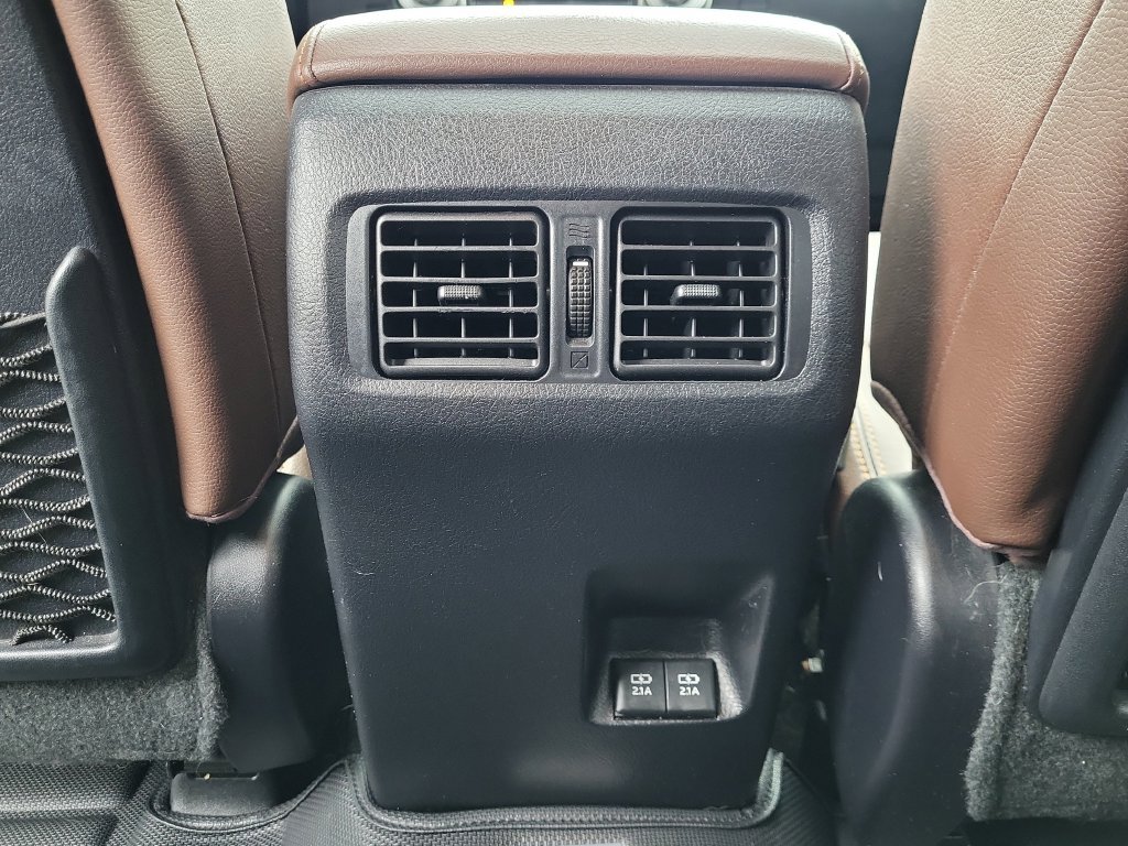 Used 2022 Toyota 4Runner Limited AWD/4WD image 18