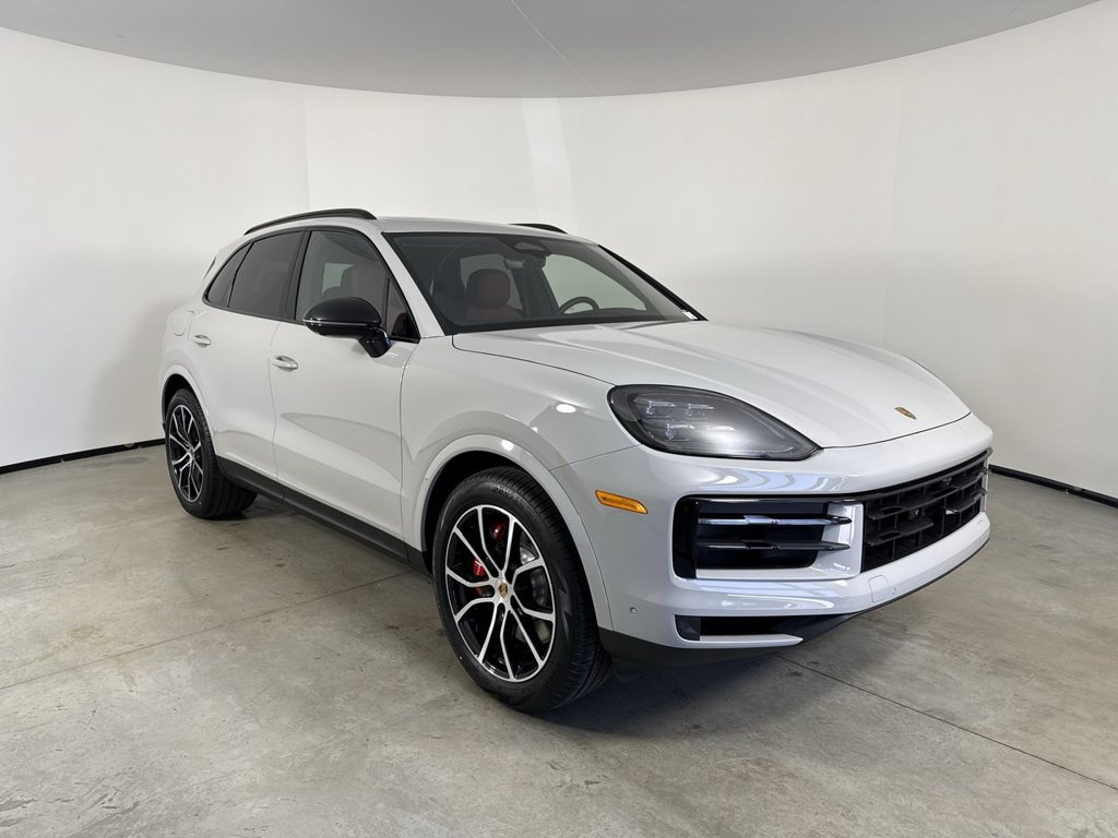 New 2026 Porsche Cayenne S AWD/4WD image 9