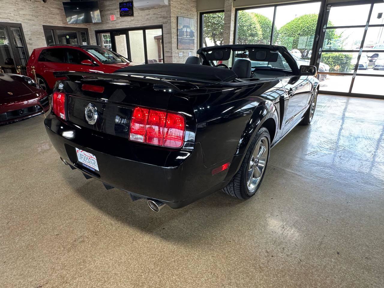 Used 2008 Ford Mustang GT RWD image 30