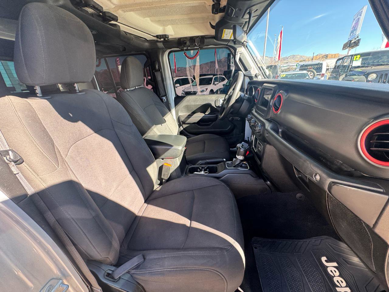 Used 2023 Jeep Gladiator Sport w/ Trailer Tow Package image 11