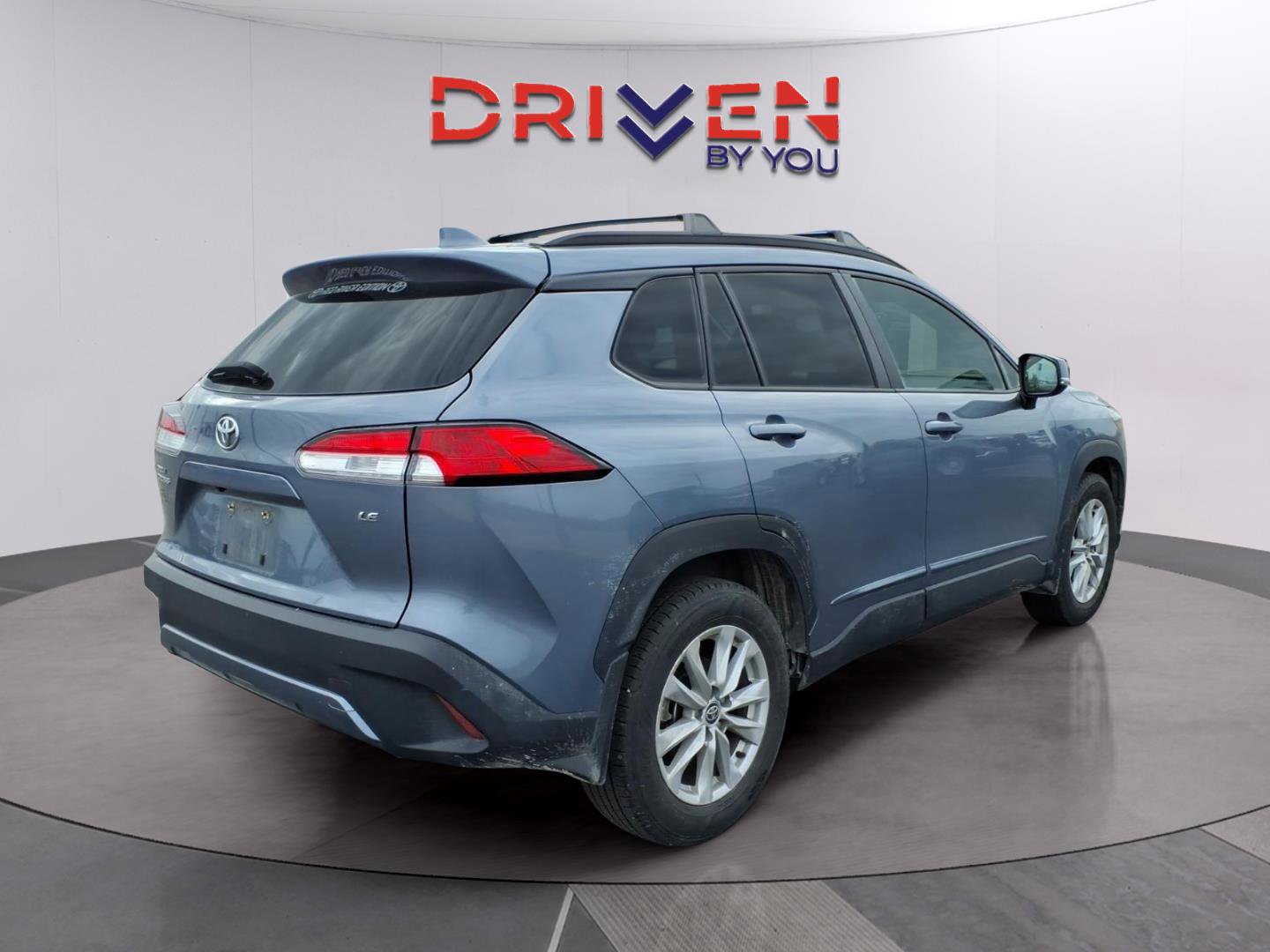 Used 2022 Toyota Corolla Cross LE image 7