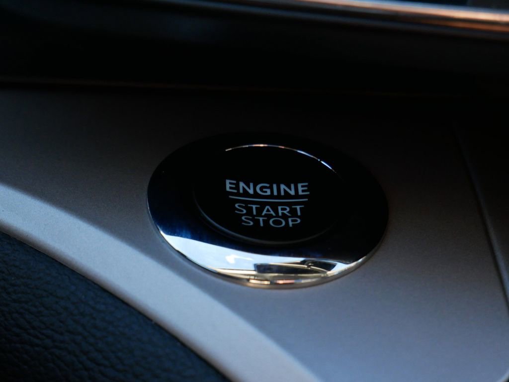 Certified 2023 Ford Explorer XLT w/ Equipment Group 202A image 26