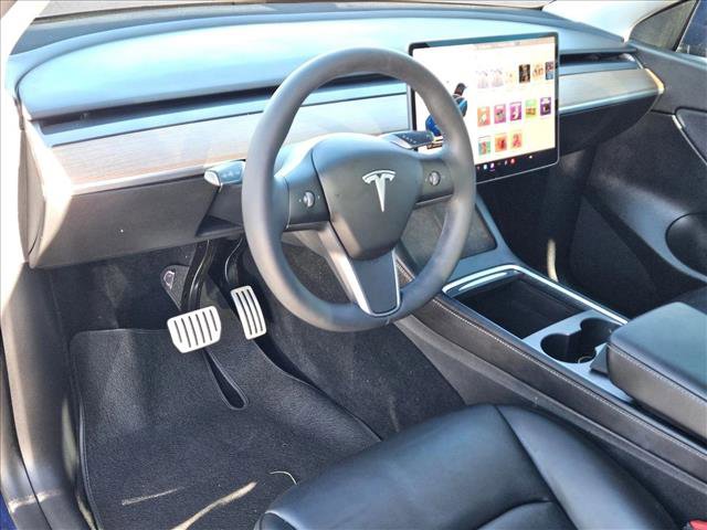 Used 2022 Tesla Model Y Performance image 10