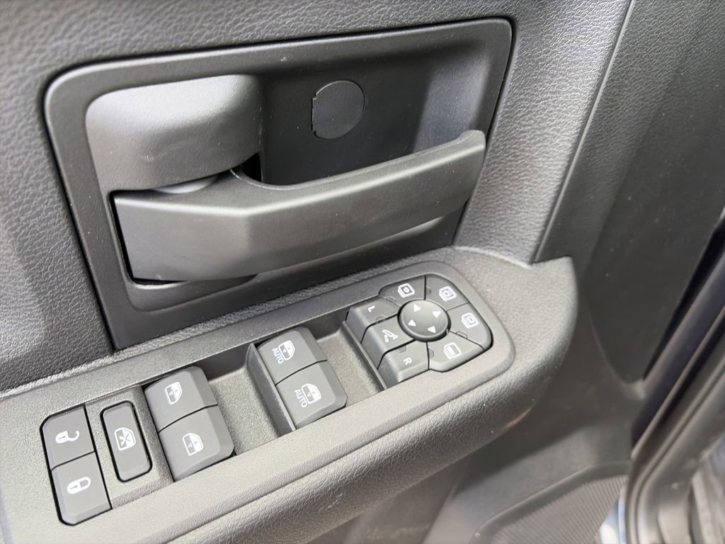 New 2026 RAM 2500 Warlock AWD/4WD image 18