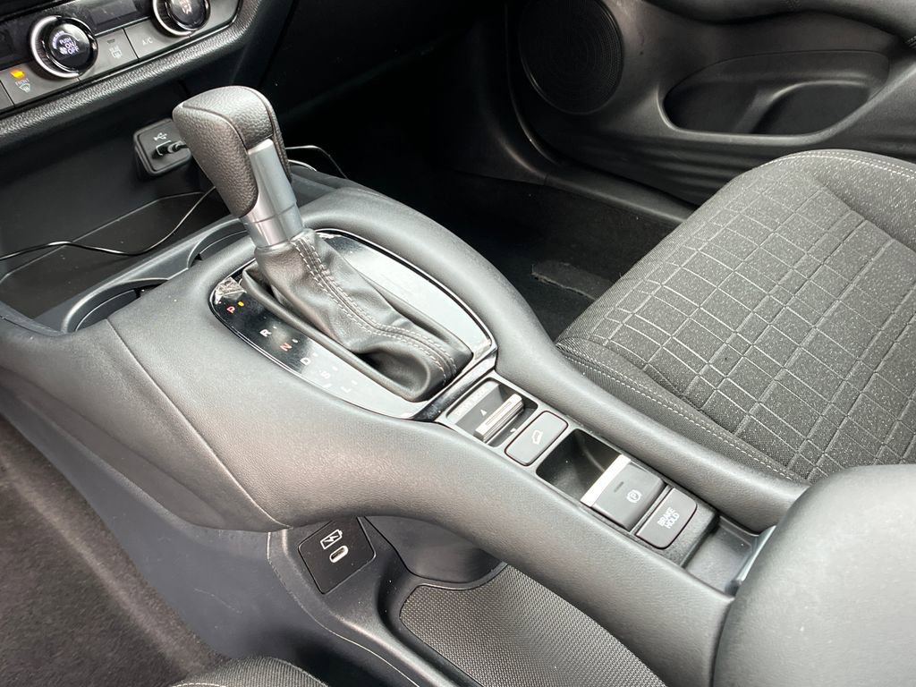 Used 2024 Honda HR-V LX image 19