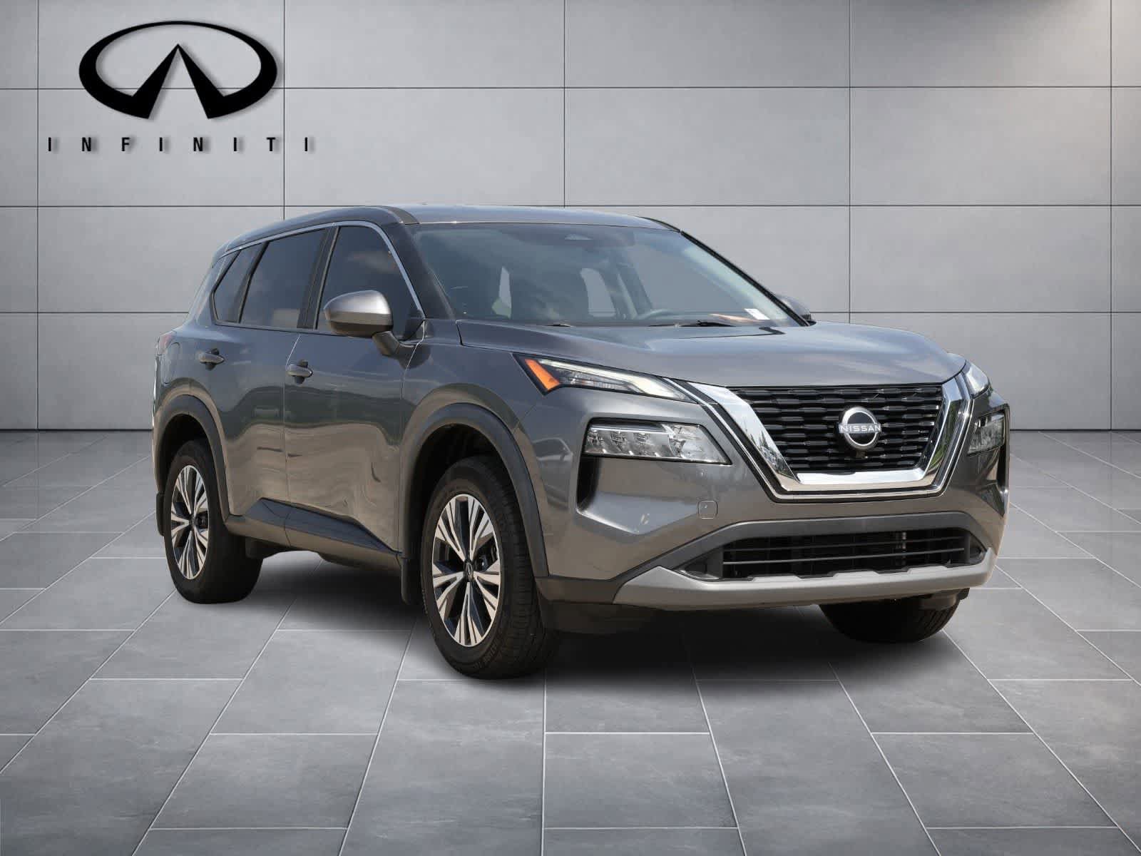 Used 2023 Nissan Rogue SV FWD image 3