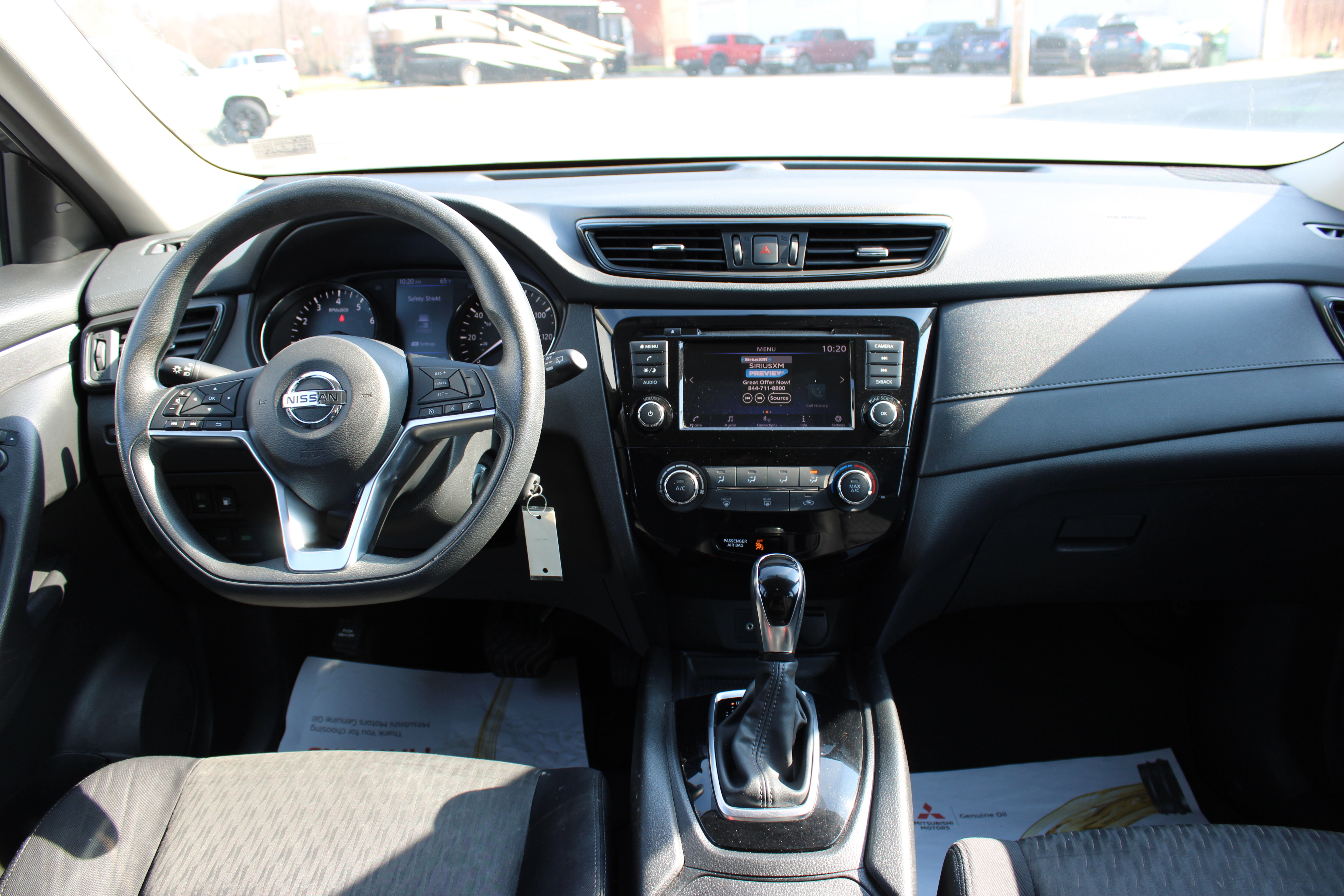 Used 2018 Nissan Rogue S image 15