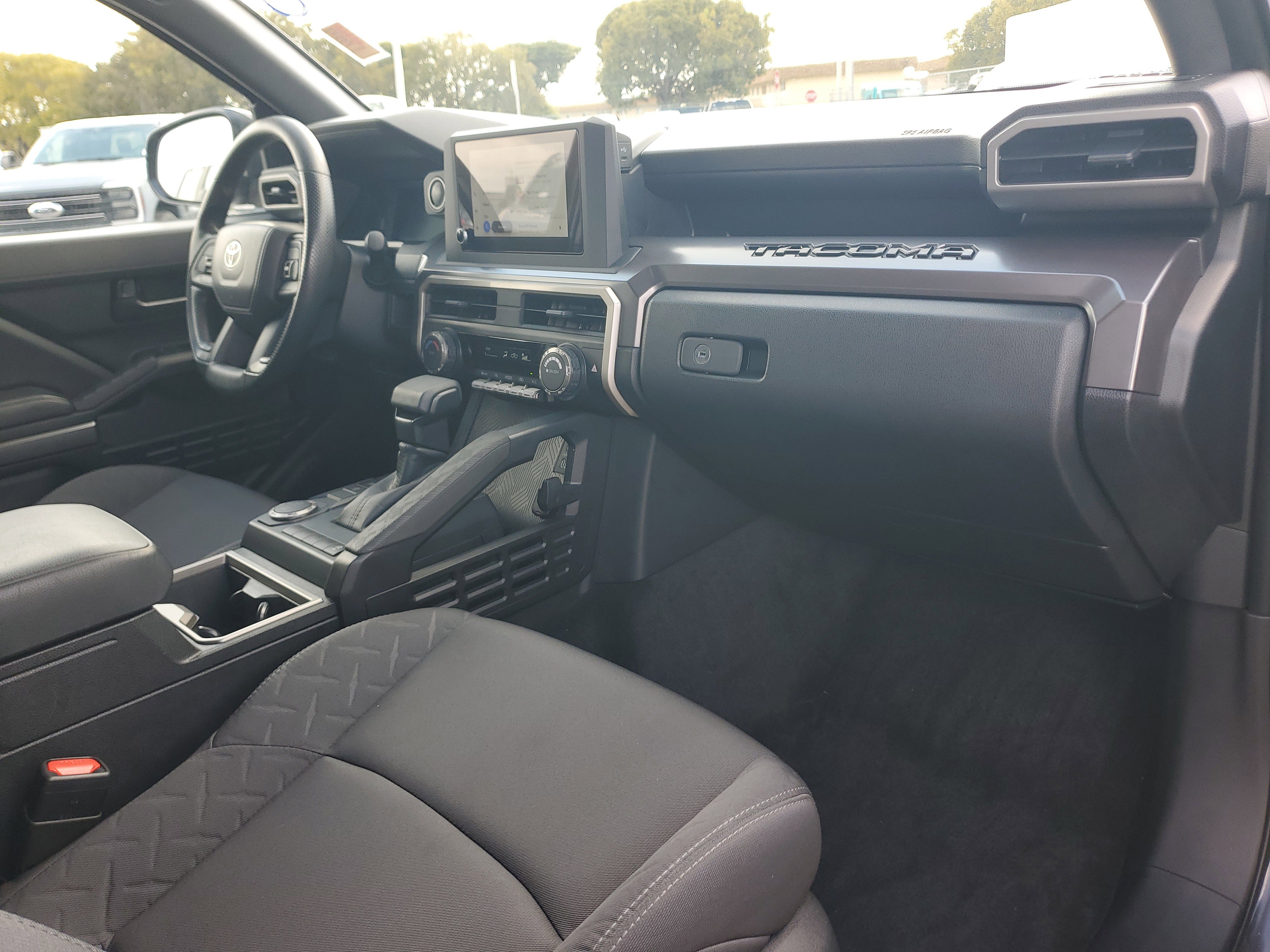 Used 2025 Toyota Tacoma SR5 RWD image 15