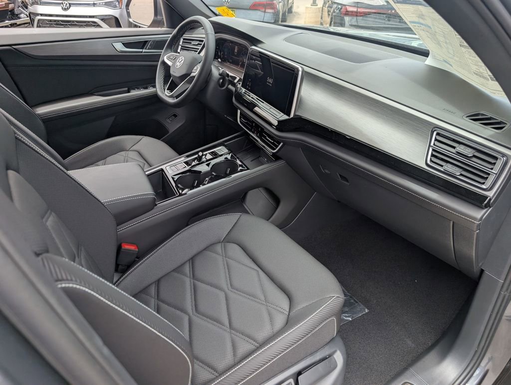 New 2025 Volkswagen Atlas Cross Sport SE image 20