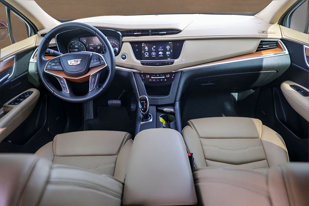 Used 2019 Cadillac XT5 Platinum AWD/4WD image 23