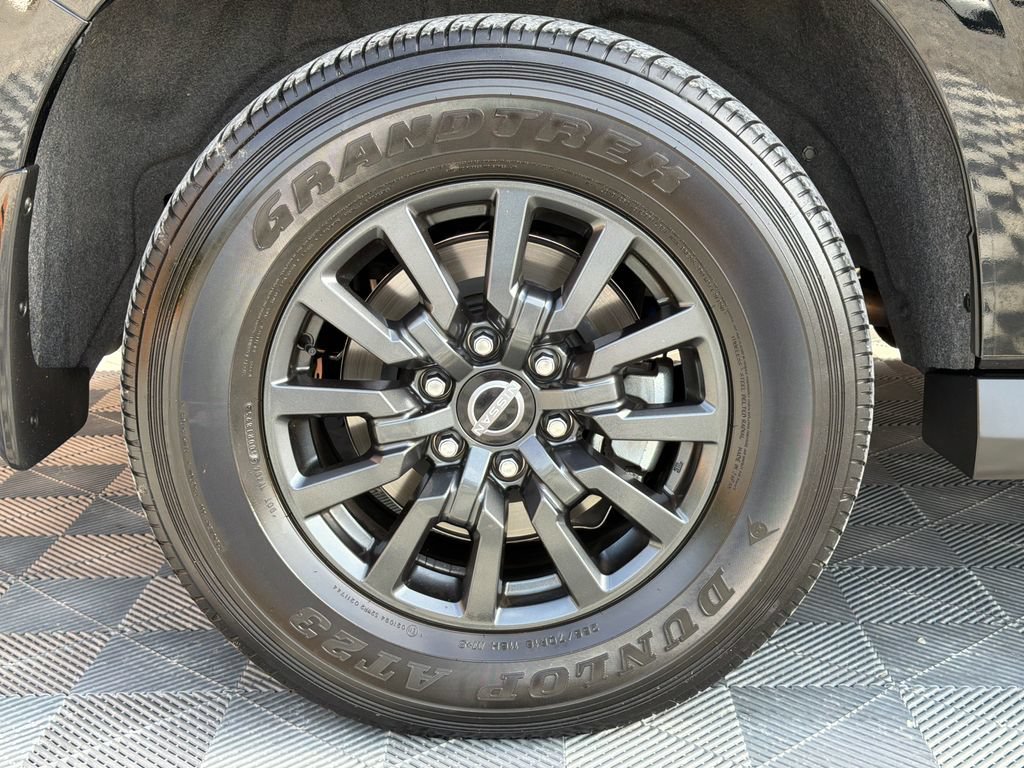 Used 2025 Nissan Armada SV AWD/4WD image 20