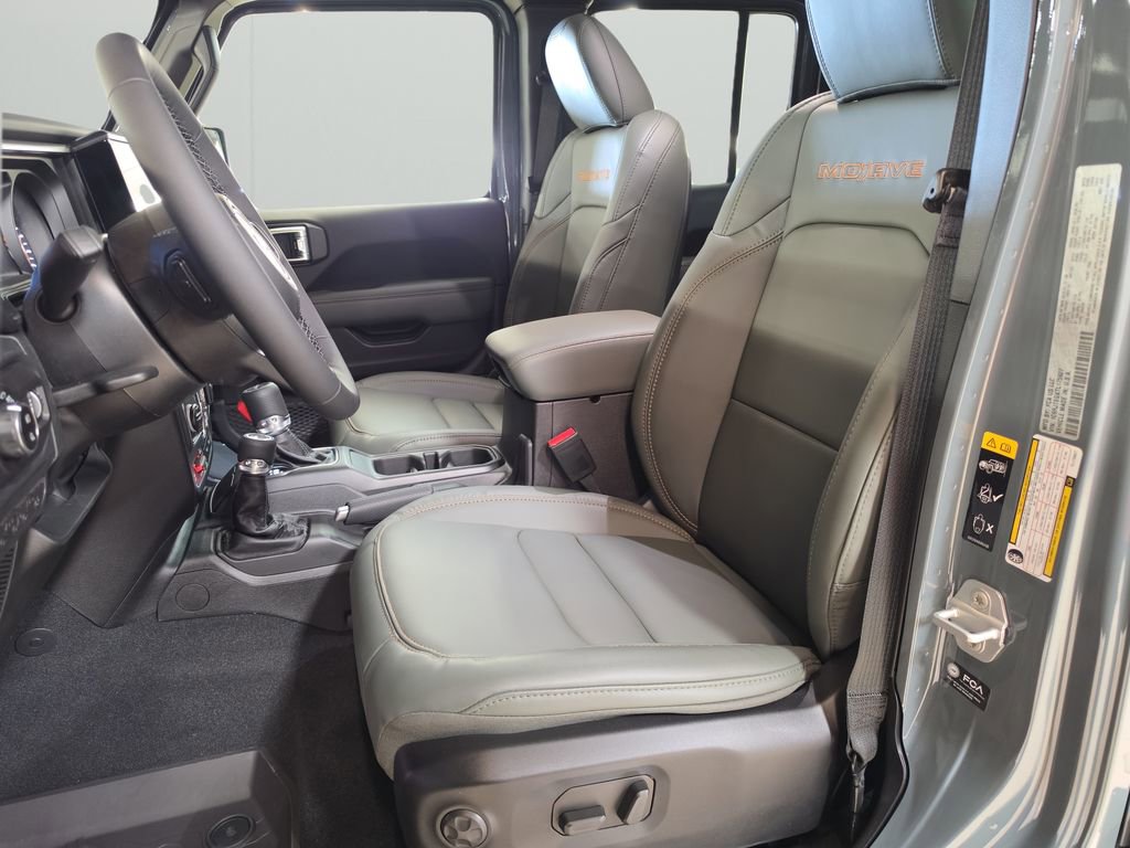 New 2026 Jeep Gladiator Mojave image 13