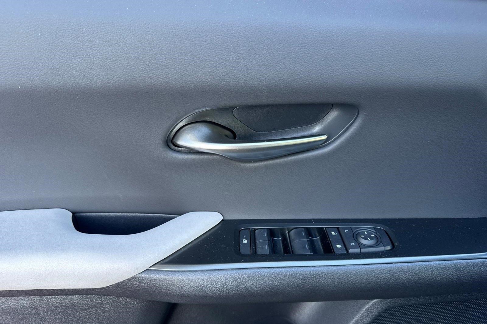 New 2026 Lexus UX 300h FWD image 20