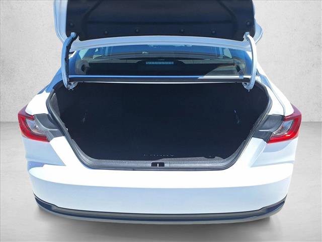 Used 2025 Toyota Camry LE FWD image 17