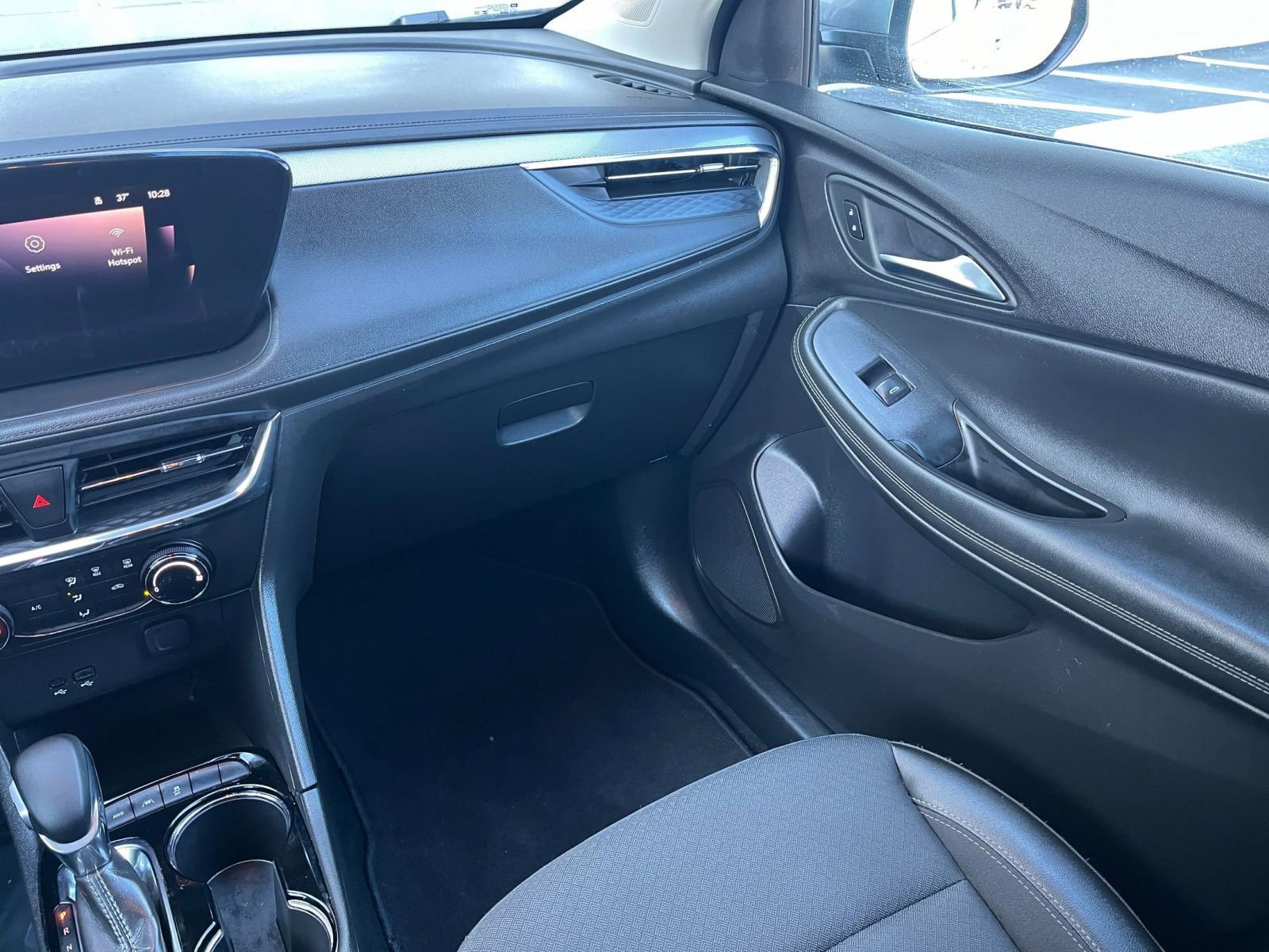 Used 2025 Buick Encore GX Preferred image 33