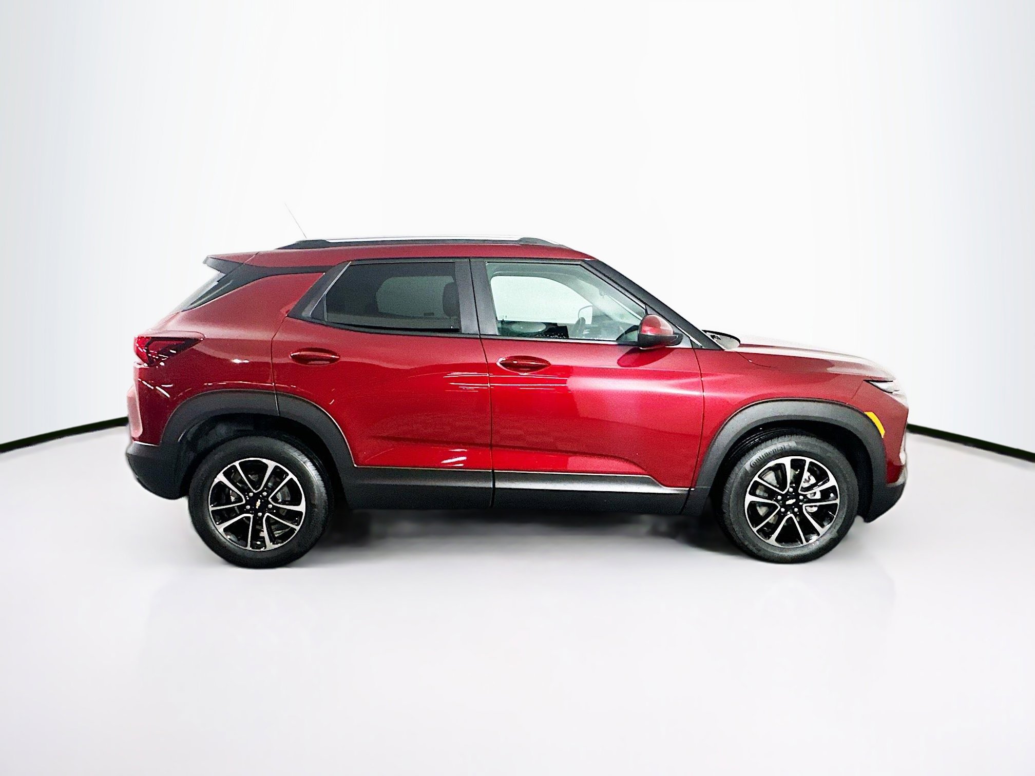 Used 2025 Chevrolet TrailBlazer LT w/ Driver Confidence Package image 10