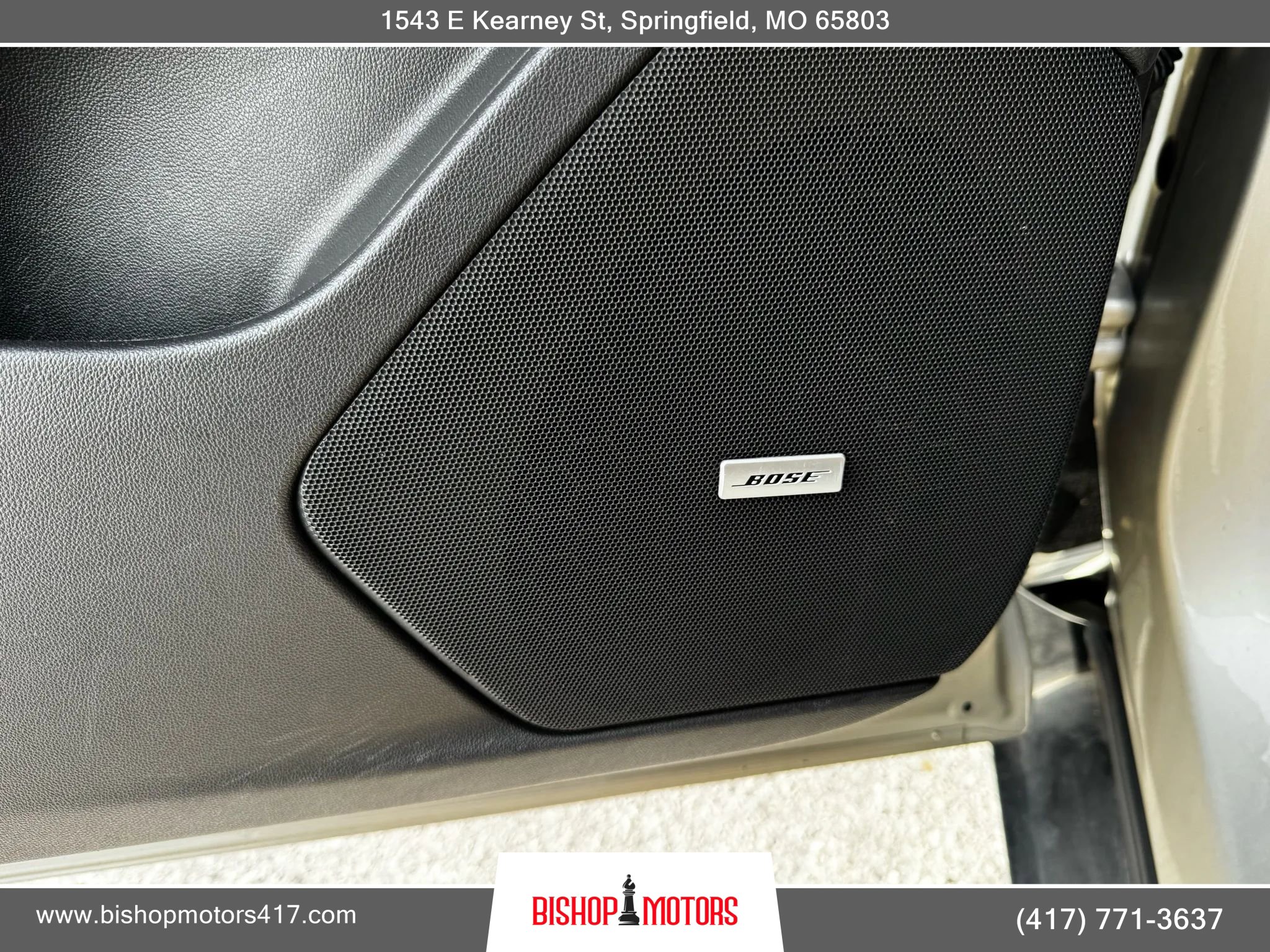 Used 2017 Cadillac XT5 Platinum w/ Driver Assist Package image 26