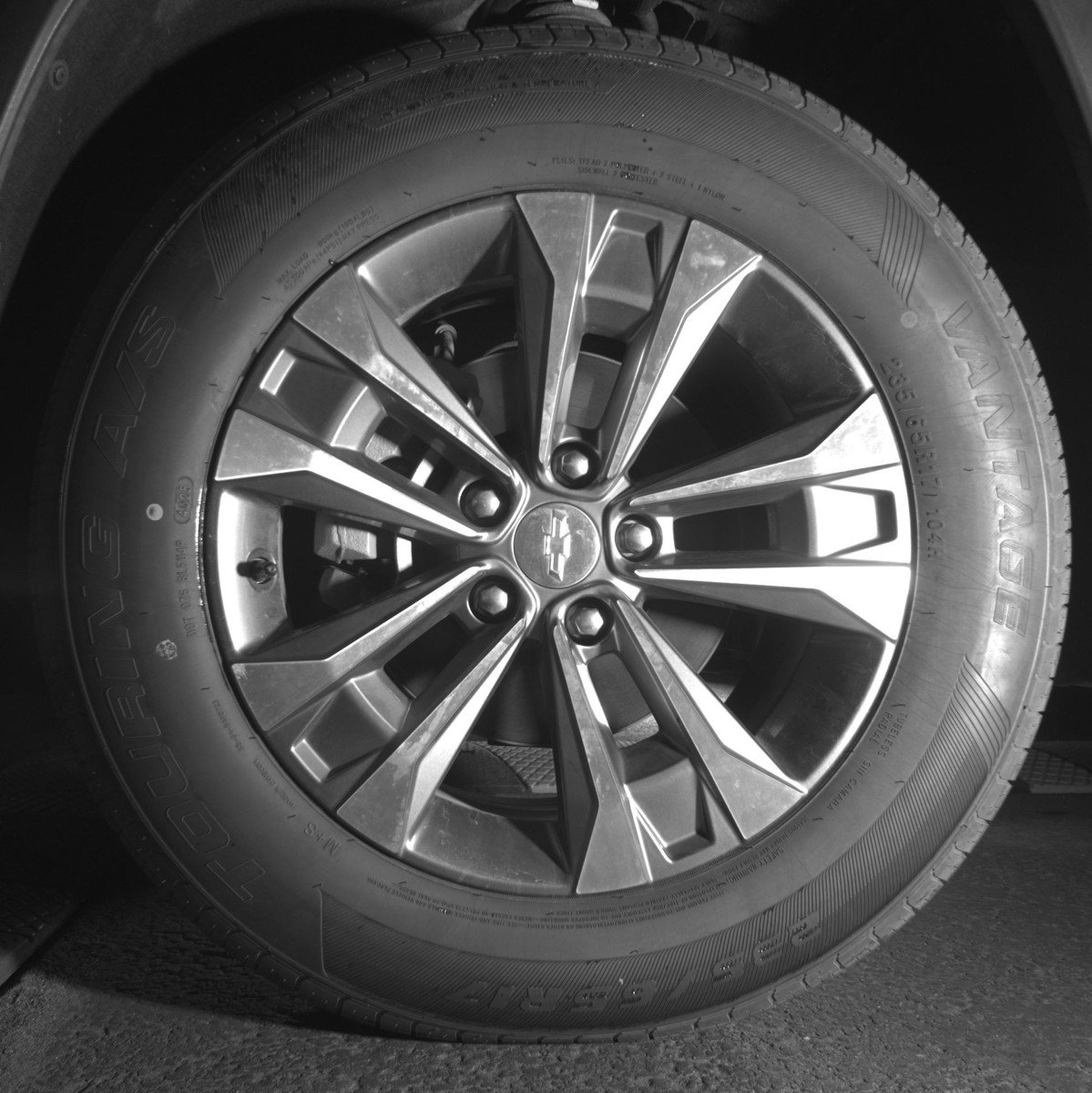 Used 2025 Chevrolet Equinox LT image 12