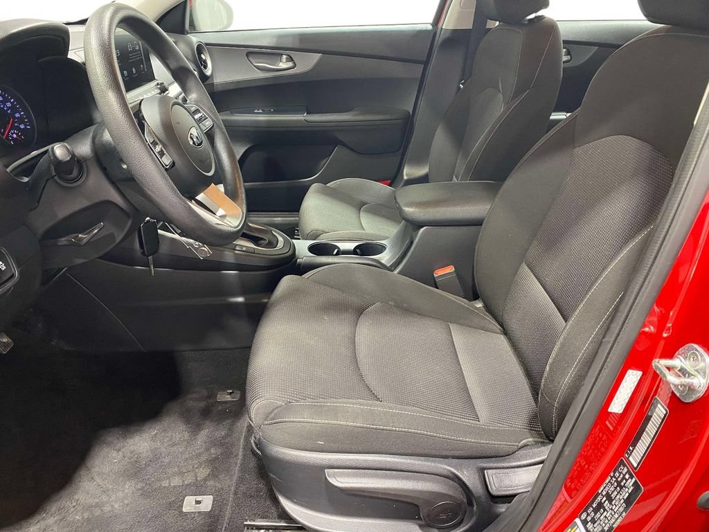 Used 2021 Kia Forte LXS FWD image 14