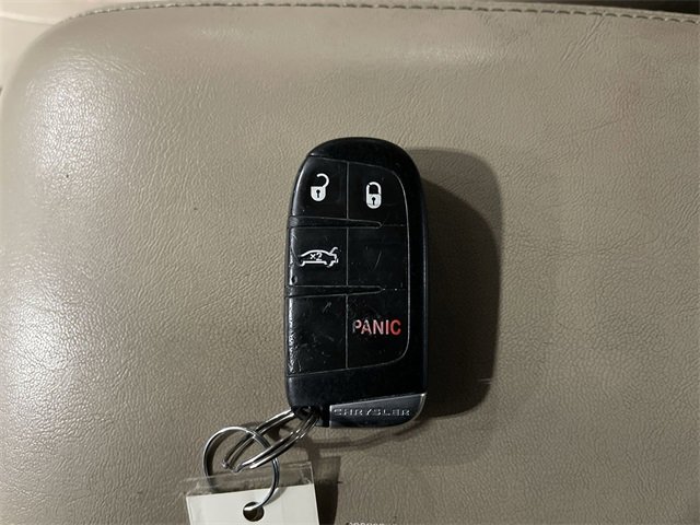 Used 2013 Chrysler 300 image 30