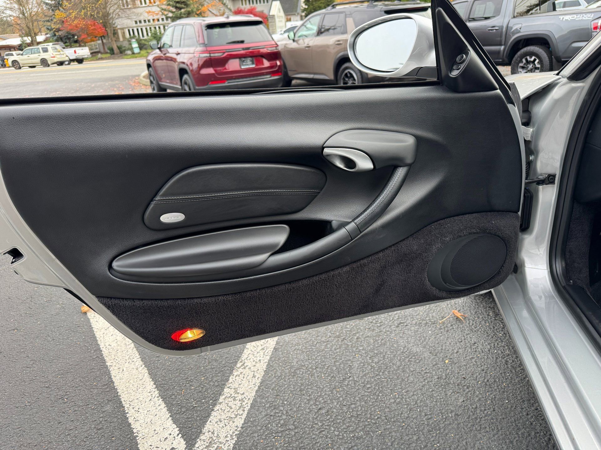 Used 2001 Porsche Boxster RWD image 38