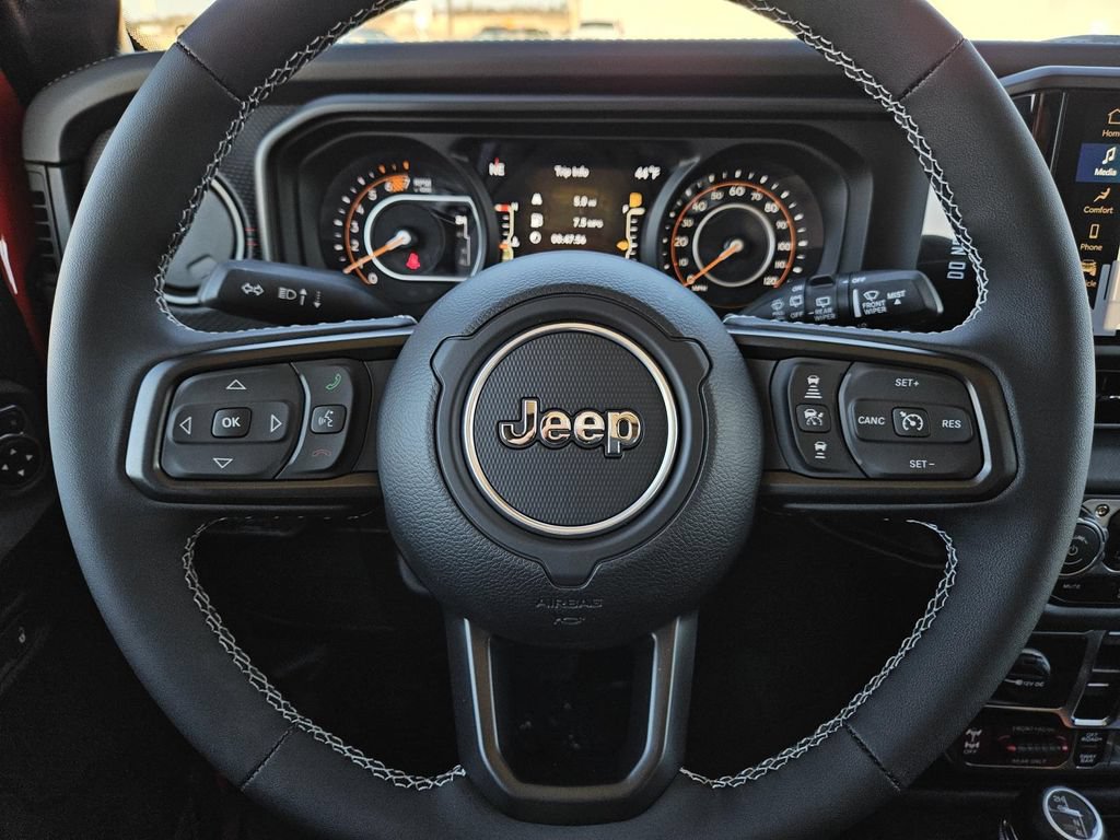 New 2025 Jeep Wrangler Unlimited Rubicon w/ Safety Group AWD/4WD image 8