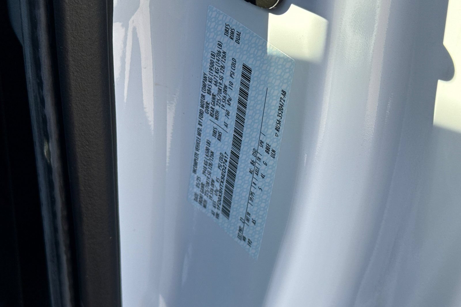 New 2025 Ford F550 4x4 SuperCab Super Duty image 31