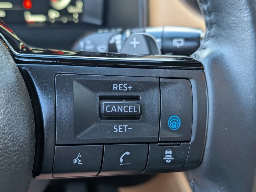 Certified 2021 Nissan Rogue Platinum image 24