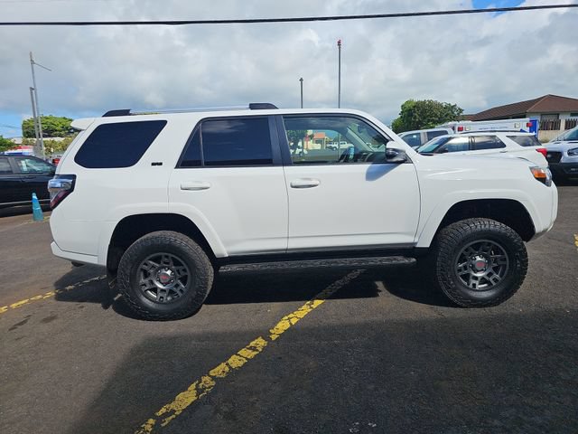 Used 2022 Toyota 4Runner SR5 Premium AWD/4WD image 7