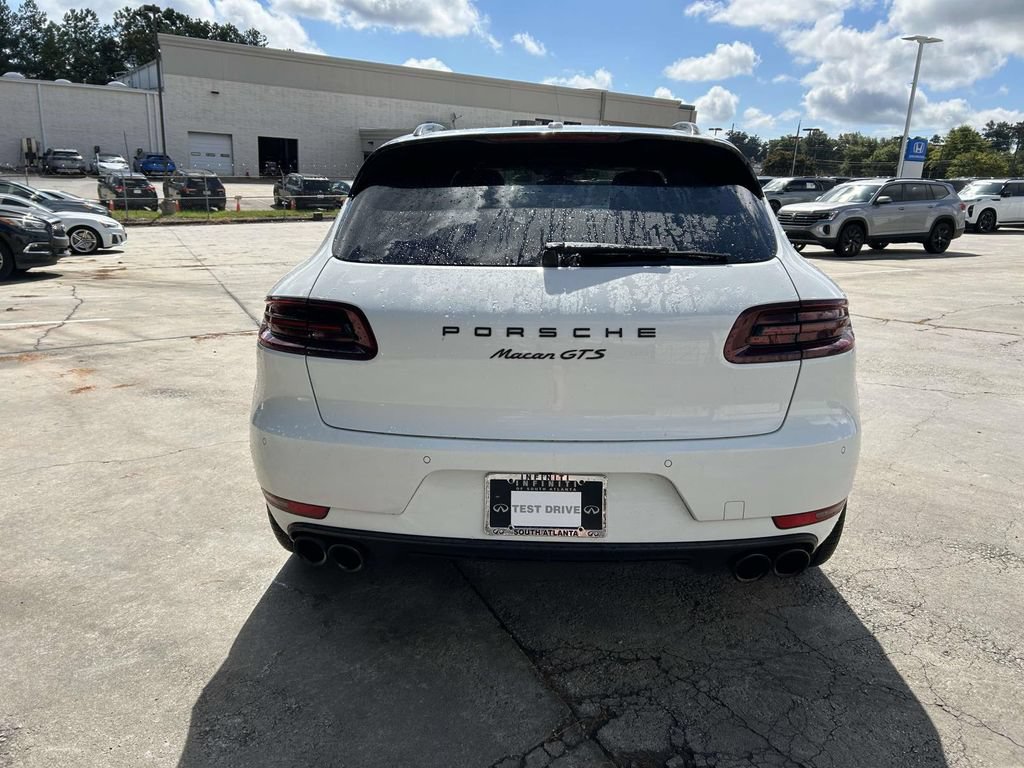 Used 2017 Porsche Macan GTS AWD/4WD image 4