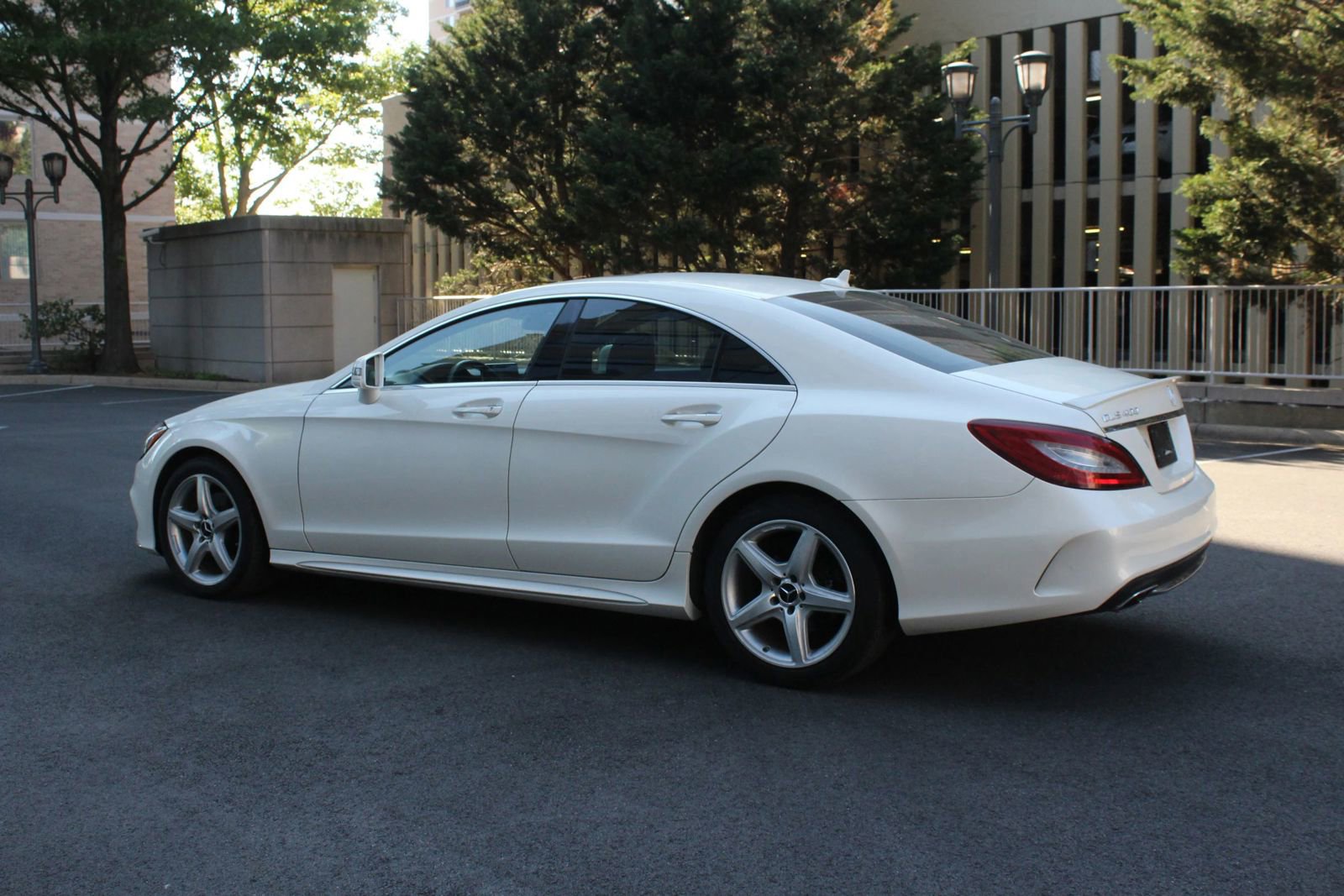 Used 2016 Mercedes-Benz CLS 400 4MATIC image 9