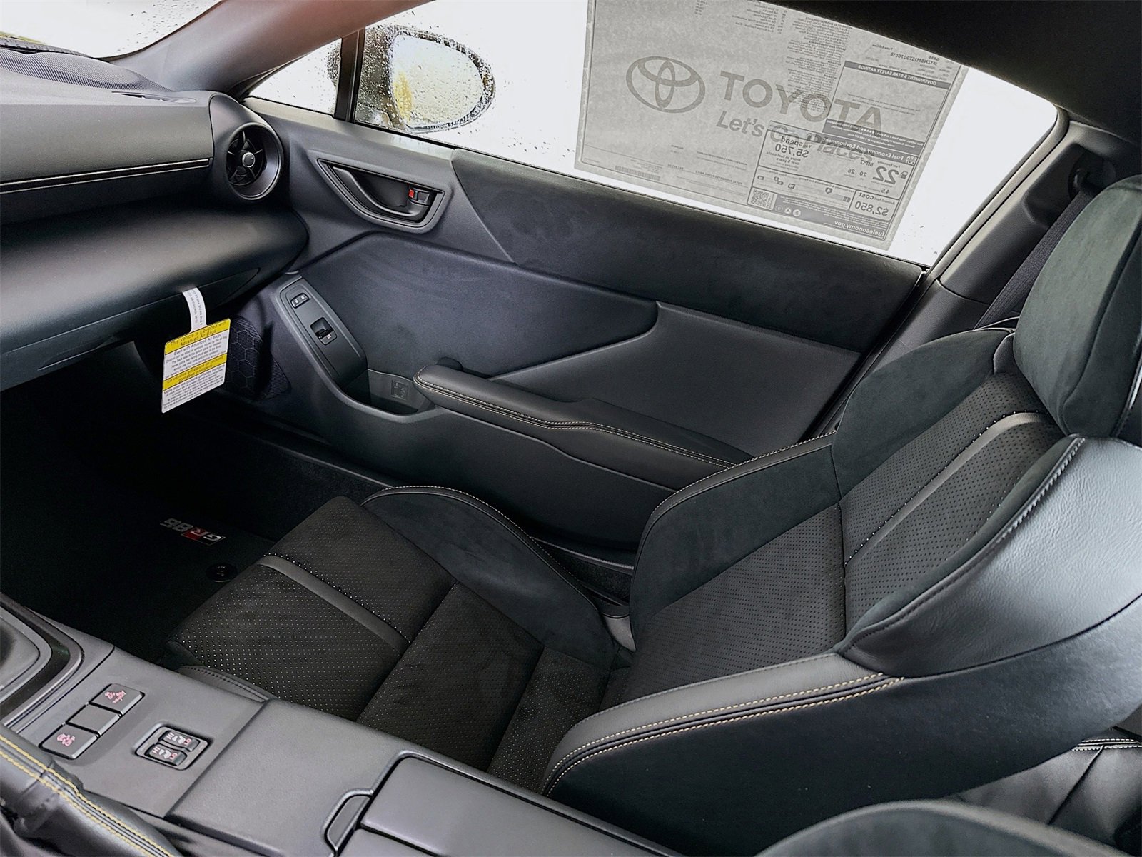 New 2026 Toyota GR86 YUZU Limited image 22