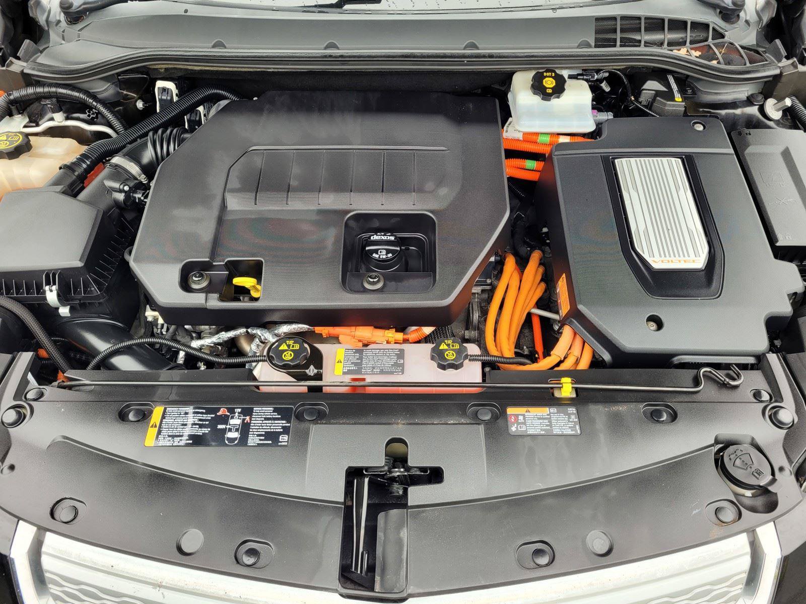 Used 2015 Chevrolet Volt Premium w/ Premium Trim Package FWD image 36